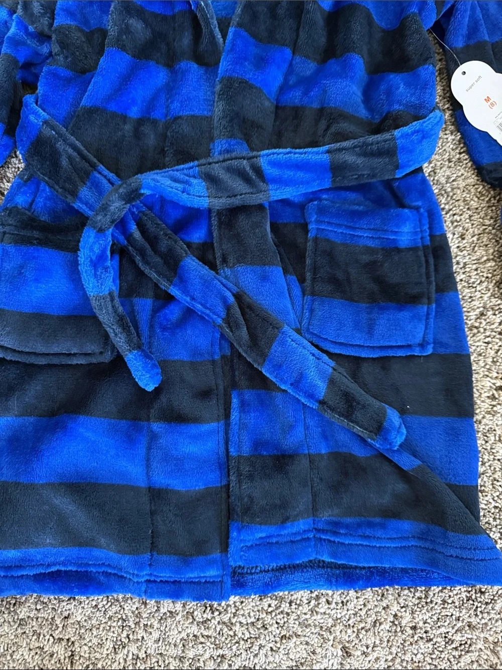 wonder nation Red and Blue Plush Hooded Kids Robe NWT Sz 8